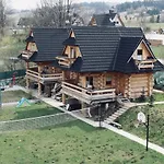 W Bialce Pod Basenami, 50 M Od Term I Wyciagow *