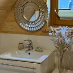 W Bialce Pod Basenami, 50 M Od Term I Wyciagow * Bialka Tatrzanska