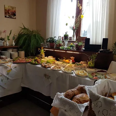 W Bialce Pod Basenami, 50 M Od Term I Wyciagow * Białka Tatrzańska